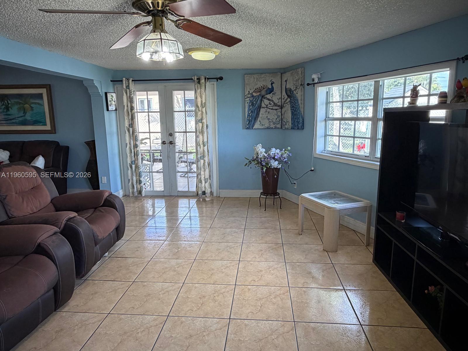 5365 West 14th Lane Hialeah, FL 33012 - Photo 8 of 18