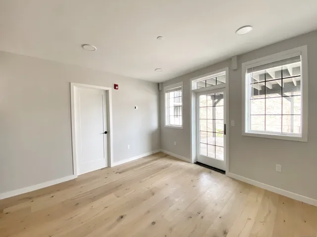 $1,695 | 32 Main Street, Unit 202, Norwalk, CT 06851