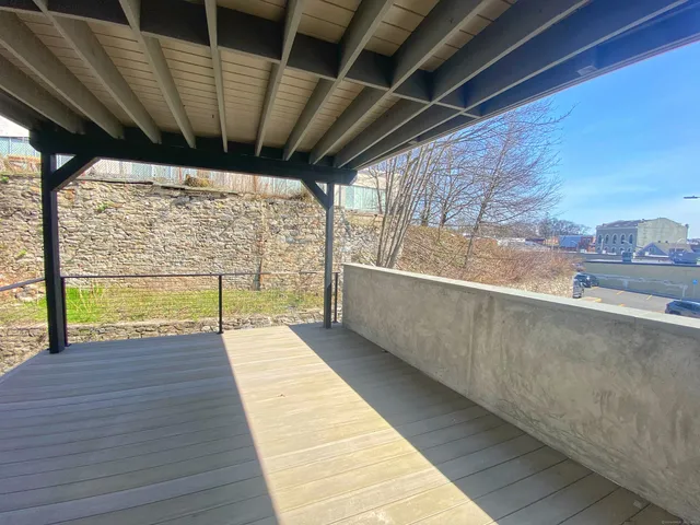 $1,695 | 32 Main Street, Unit 202, Norwalk, CT 06851