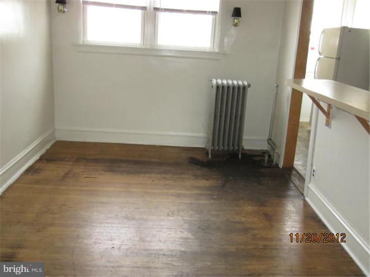513 Hampden Road Upper Darby, PA 19082 - Photo 3 of 13