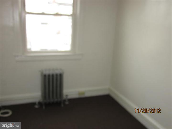 513 Hampden Road Upper Darby, PA 19082 - Photo 10 of 13