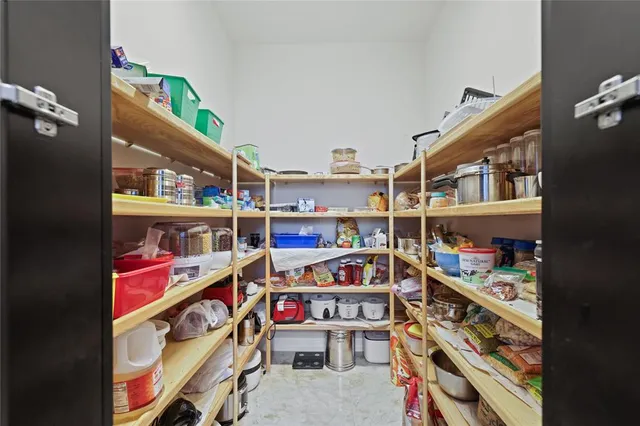 $2,199,999 | 11000 Watercrest Circle East, Parkland, FL 33076