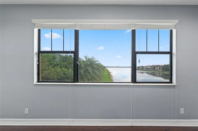 $2,199,999 | 11000 Watercrest Circle East, Parkland, FL 33076