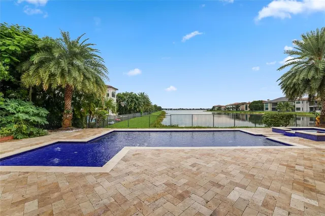 $2,199,999 | 11000 Watercrest Circle East, Parkland, FL 33076