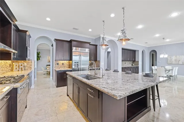 $2,199,999 | 11000 Watercrest Circle East, Parkland, FL 33076