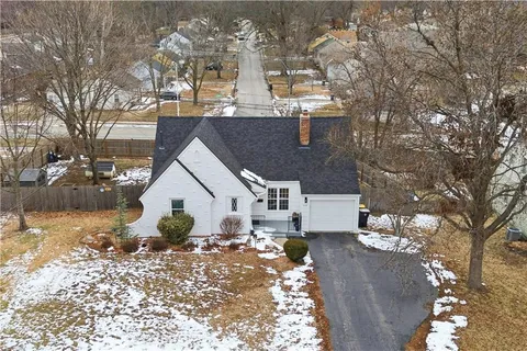 $300,000 | 5218 North Spruce Avenue, Kansas City, MO 64119