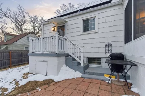 $300,000 | 5218 North Spruce Avenue, Kansas City, MO 64119