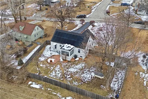 $300,000 | 5218 North Spruce Avenue, Kansas City, MO 64119