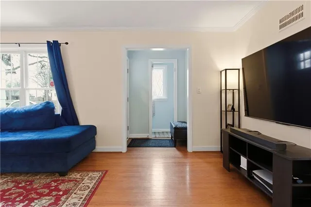 $300,000 | 5218 North Spruce Avenue, Kansas City, MO 64119