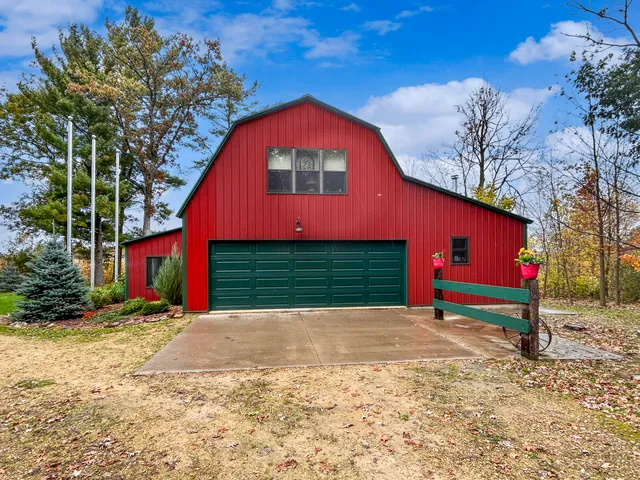 $400,000 | S1814 Mast Road, Coon, WI 54667