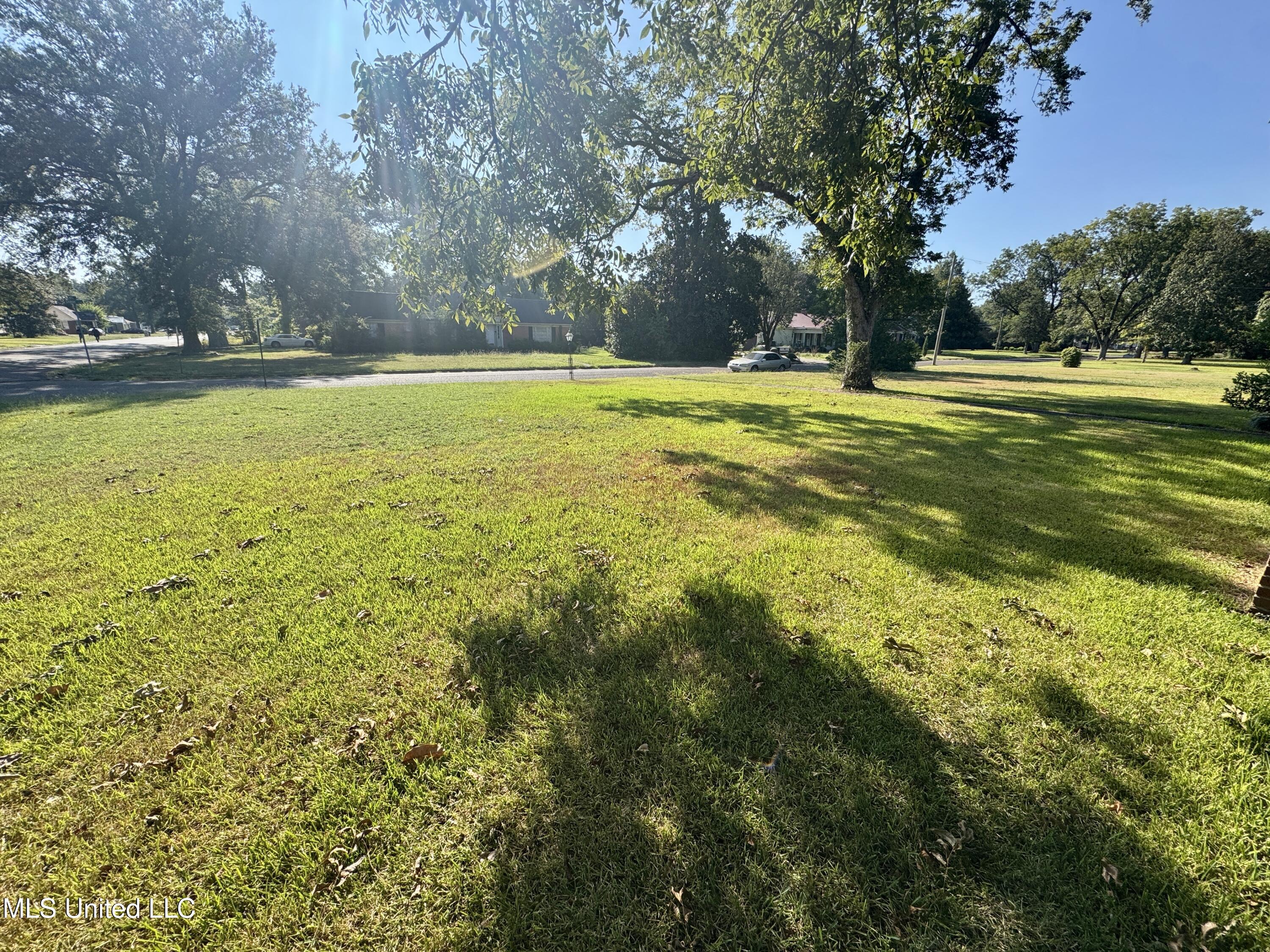 1443 Shady Lane Clarksdale, MS 38614 - Photo 19 of 22 IMG_4015