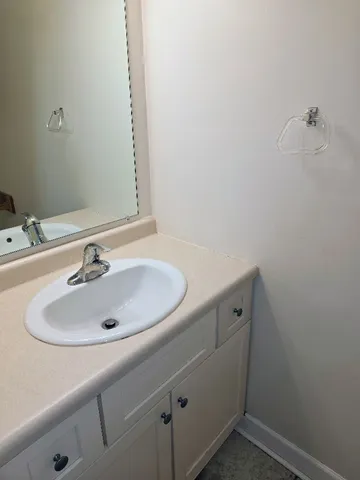 $289,900 | 2732 Weeping Willow Drive, Unit B, Lisle, IL 60532