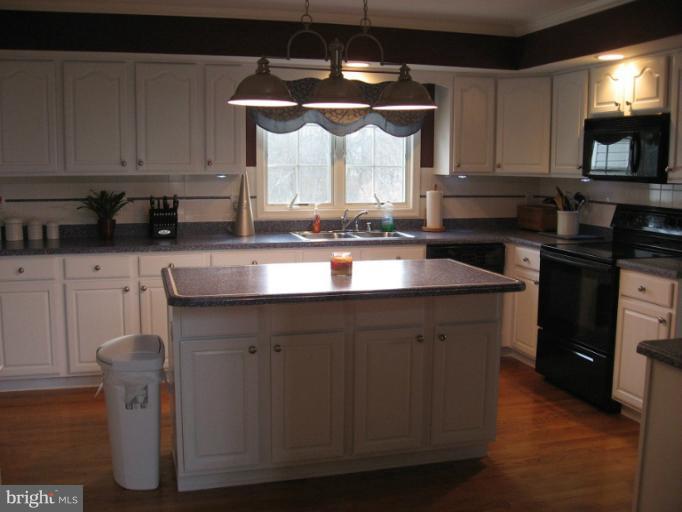 1683 Green Mill Road Finksburg, MD 21048 - Photo 2 of 29 Kitchen