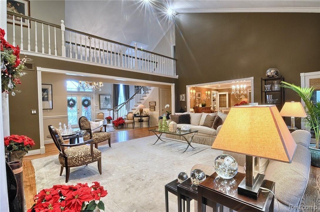 1965 Oak Pointe Drive Rochester, MI 48306 - Photo 6 of 47 Family_Room_2nd_View.jpg