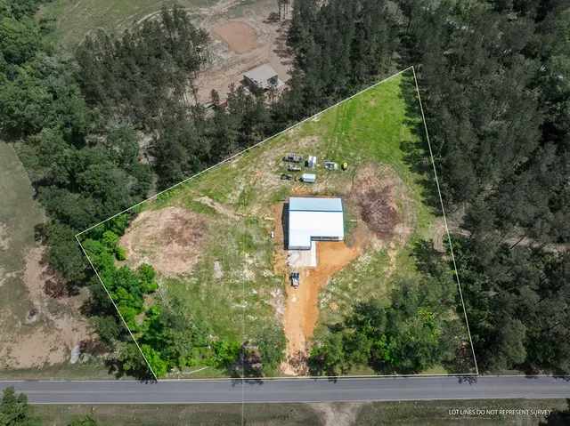 $399,000 | 3285 Summit Drive Southwest, Bogue Chitto, MS 39629