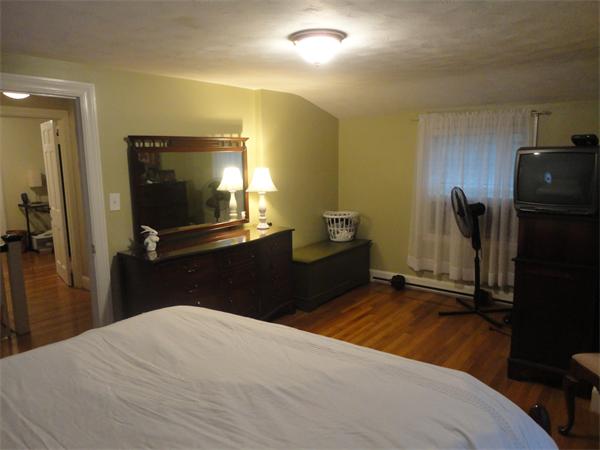 40 Outlook Road Wakefield, MA 01880 - Photo 7 of 12 Gallery Image 7