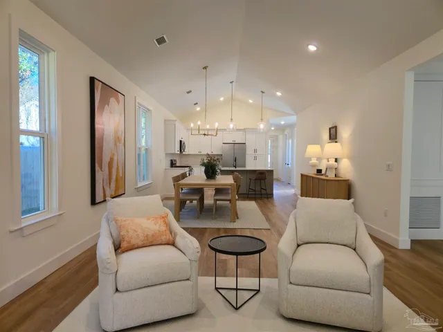 $649,000 | 2807 East Gonzalez Street, Pensacola, FL 32503