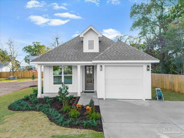 $649,000 | 2807 East Gonzalez Street, Pensacola, FL 32503