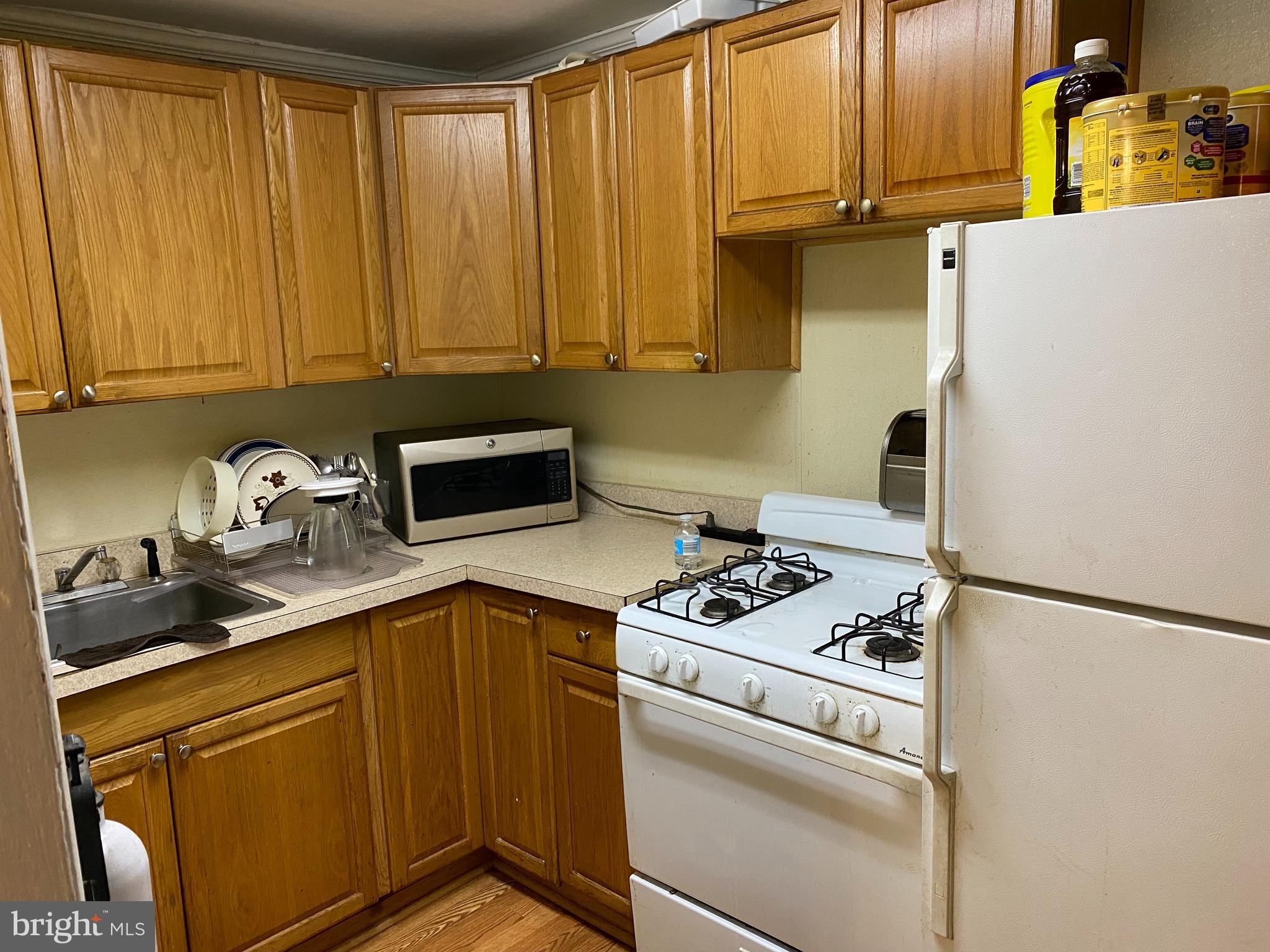 37 Concord Road Darby, PA 19023 - Photo 4 of 12 kitchen