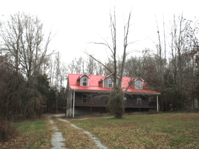 422 Parker Road Portland, TN 37148 - Photo 2 of 23