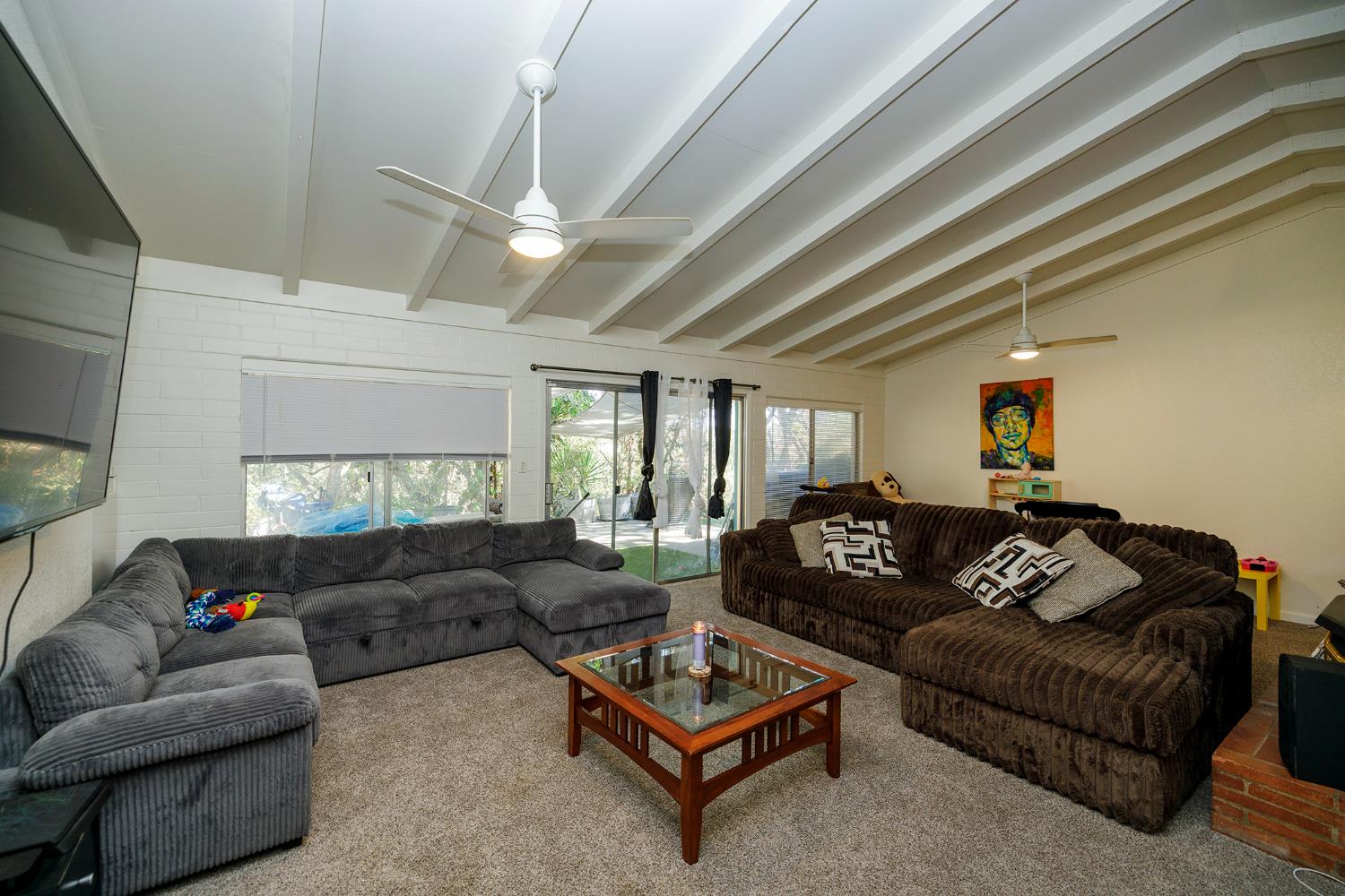 455 Albers Road Modesto, CA 95357 - Photo 3 of 40 Gallery Image 3