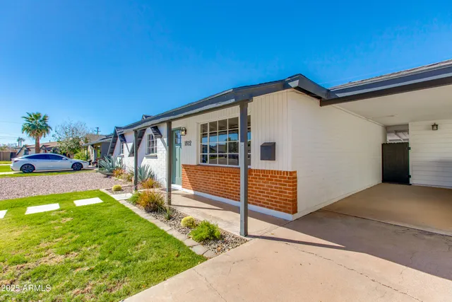 a view of an outdoor sitting area