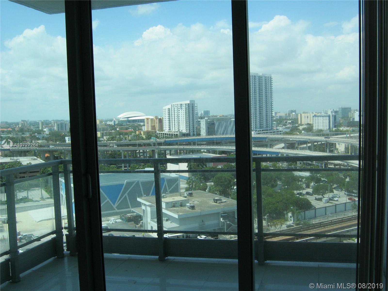 90 Southwest 3rd Street, Unit 1606 Miami, FL 33130 - Photo 19 of 31