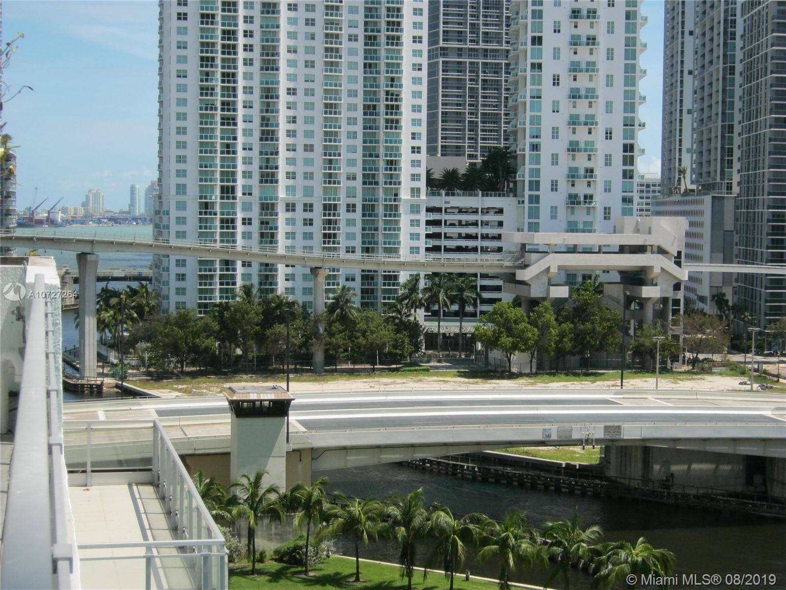 90 Southwest 3rd Street, Unit 1606 Miami, FL 33130 - Photo 26 of 31