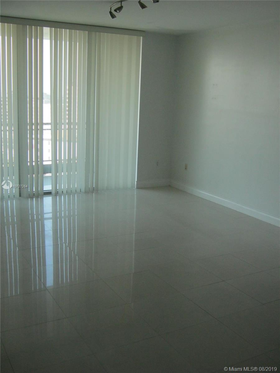 90 Southwest 3rd Street, Unit 1606 Miami, FL 33130 - Photo 8 of 31