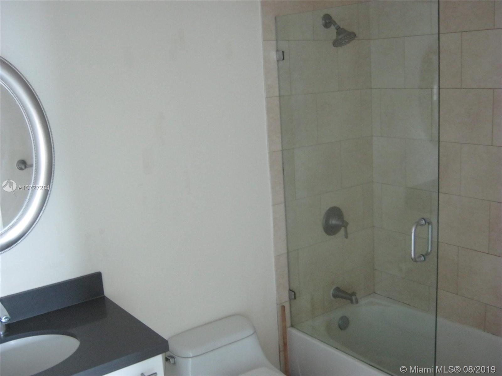90 Southwest 3rd Street, Unit 1606 Miami, FL 33130 - Photo 9 of 31