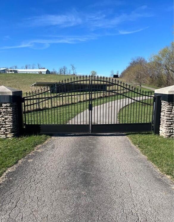 1013 Old Mitchellsburg Road Parksville, KY 40464 - Photo 68 of 78 IMG_2624