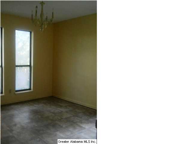 1281 County Road 33 Pelham, AL 35124 - Photo 7 of 10