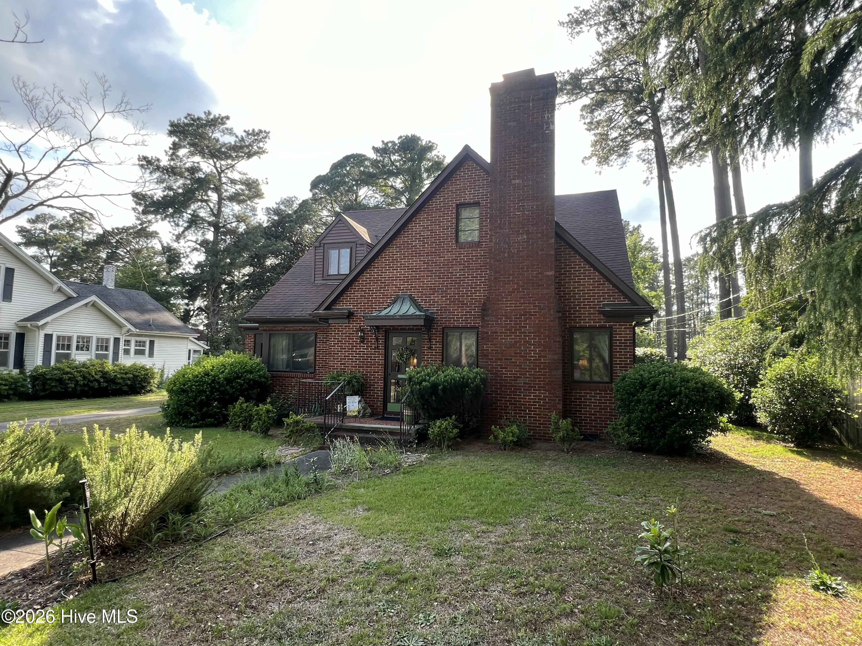 906 Carey Road Kinston, NC 28501 - Photo 1 of 25 IMG_4776