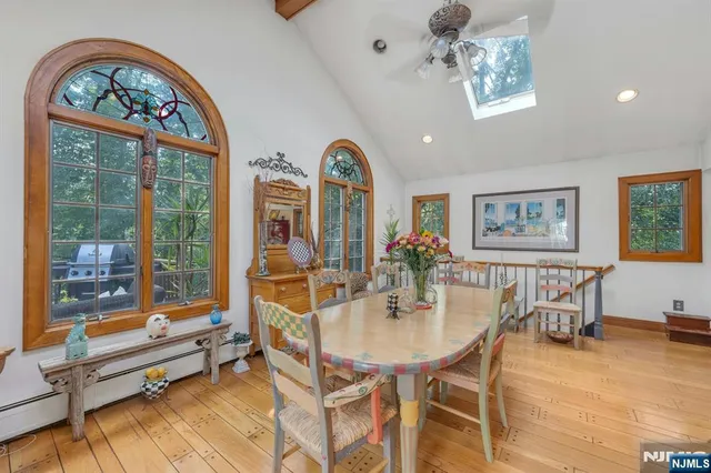 $1,225,000 | 18 Bayberry Drive, Montvale, NJ 07645