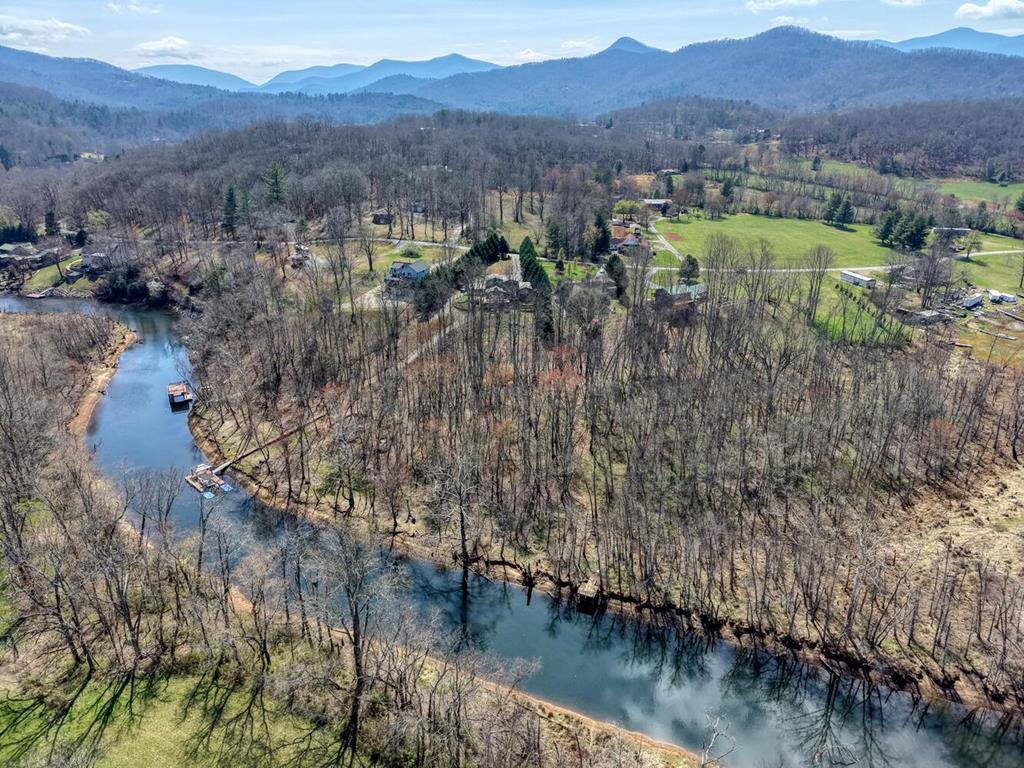 2561 Dune Road Hiawassee, GA 30546 - Photo 19 of 71