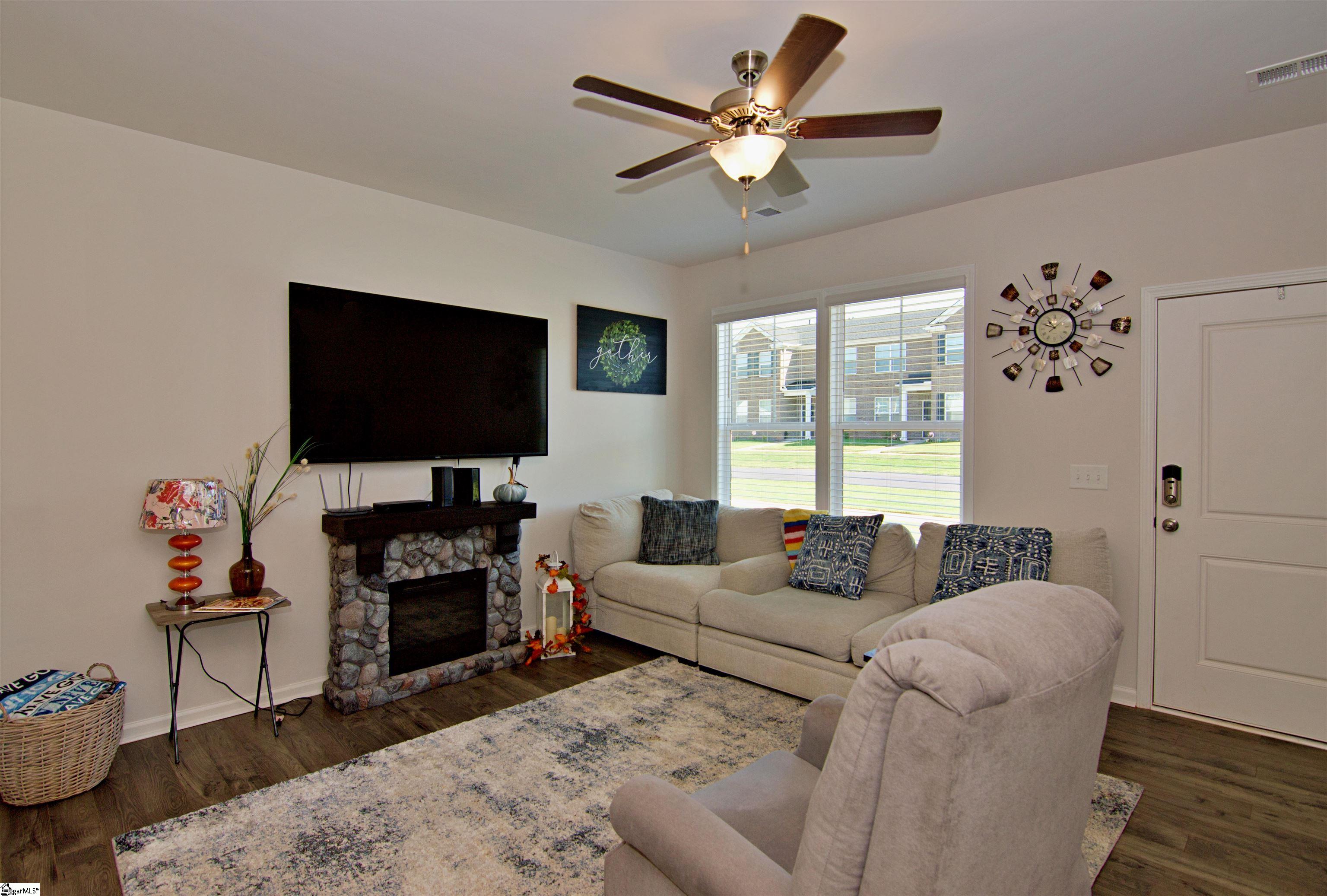 111 Village Main Anderson, SC 29621 - Photo 3 of 26 Gallery Image 3