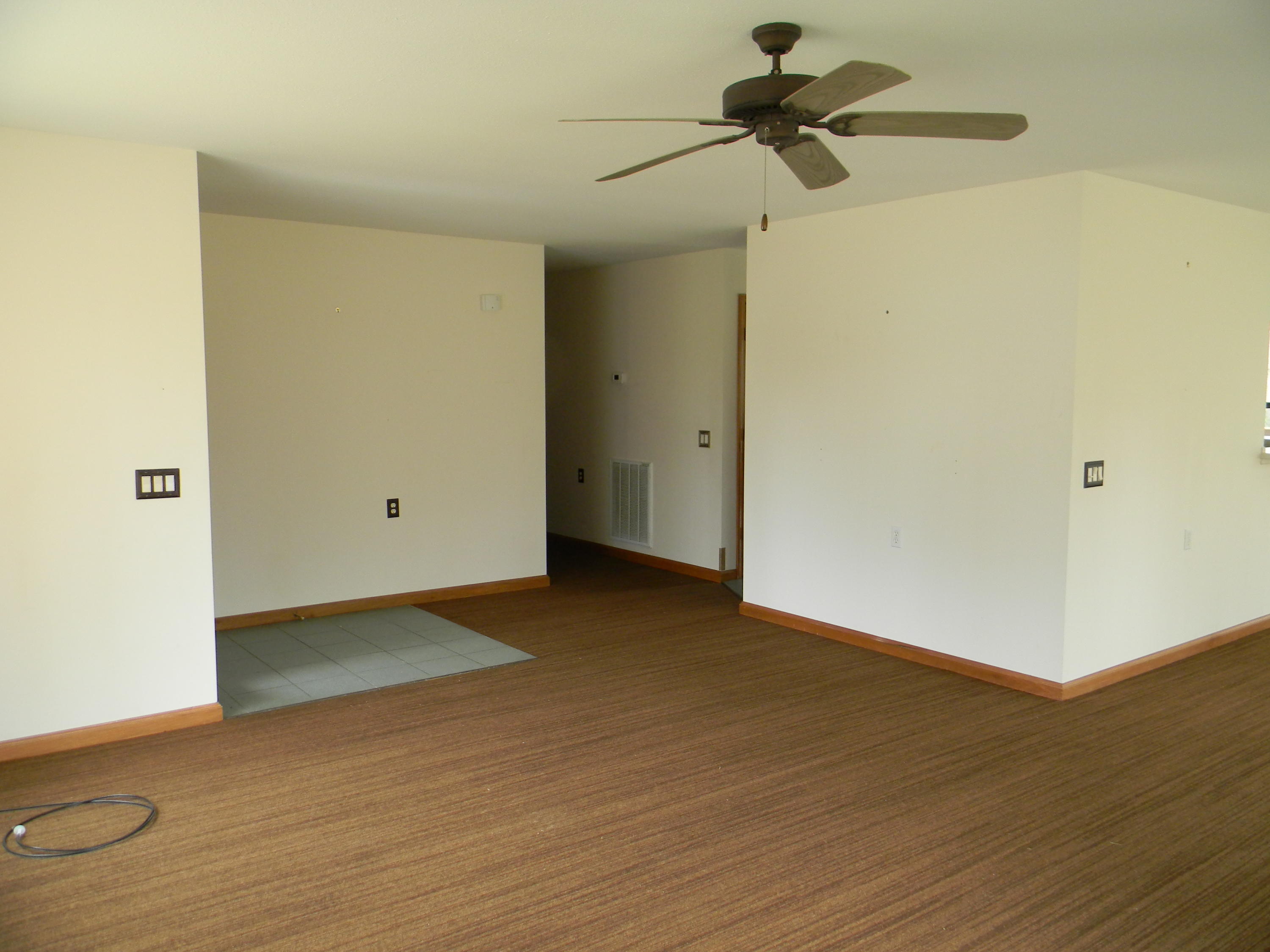 547 Upper Meadows Road Sparta, TN 38583 - Photo 3 of 14 DSCN0117
