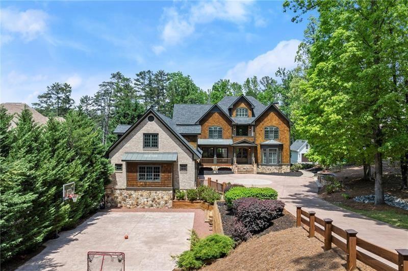 4290 Bobbins Way Cumming, GA 30041 - Photo 3 of 133