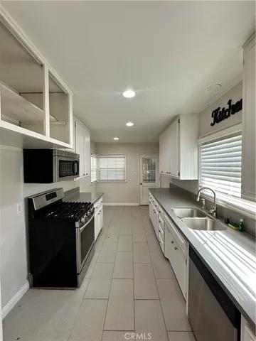 $2,995 | 3679 Crowell Avenue, Riverside, CA 92504