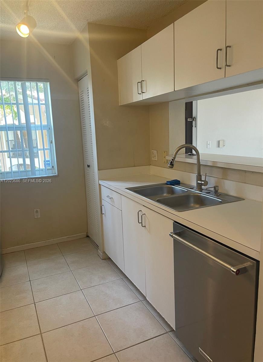 2091 Renaissance Boulevard, Unit 207 Miramar, FL 33025 - Photo 4 of 16