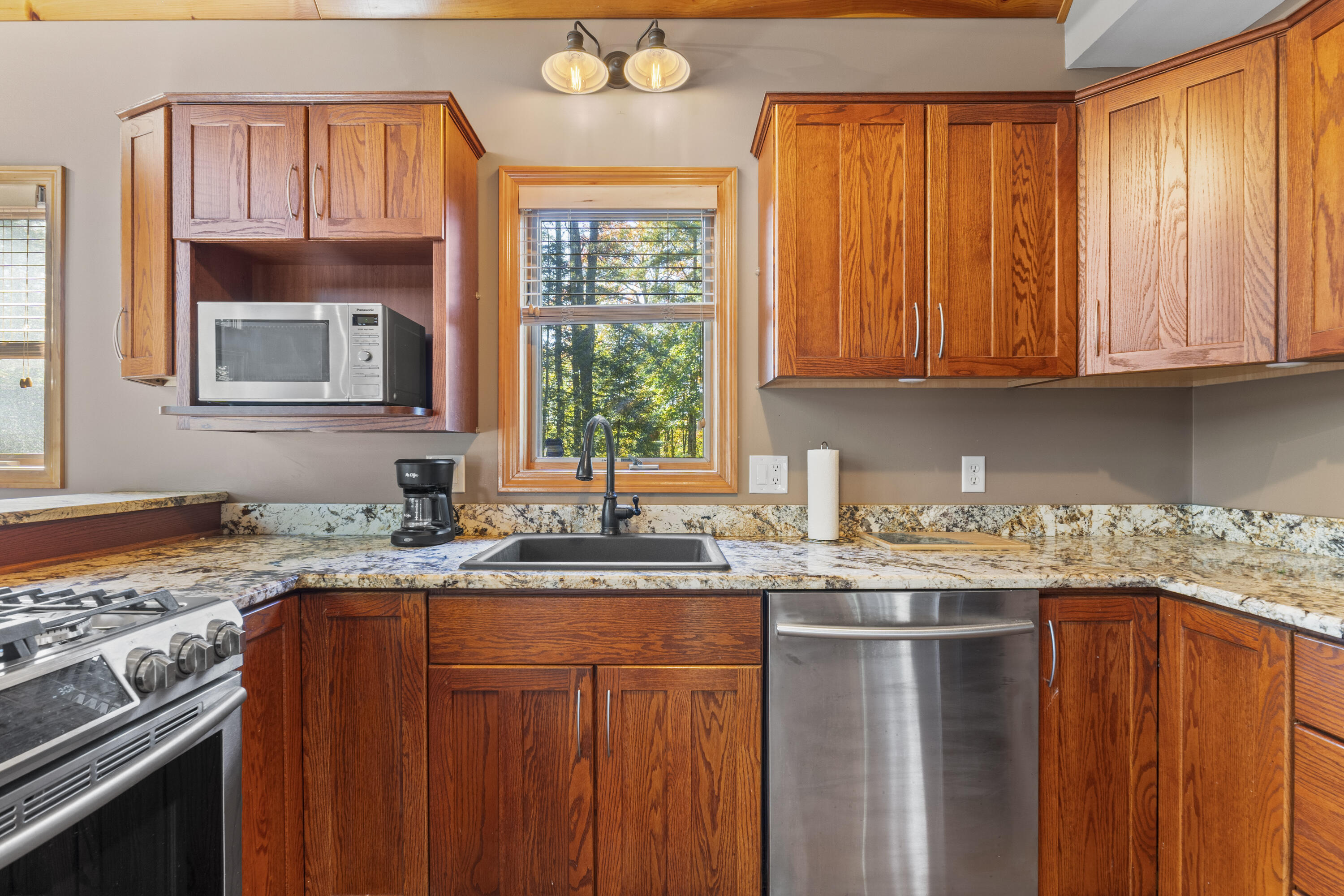 376 Bowdoinham Road Sabattus, ME 04280 - Photo 12 of 81 Kitchen