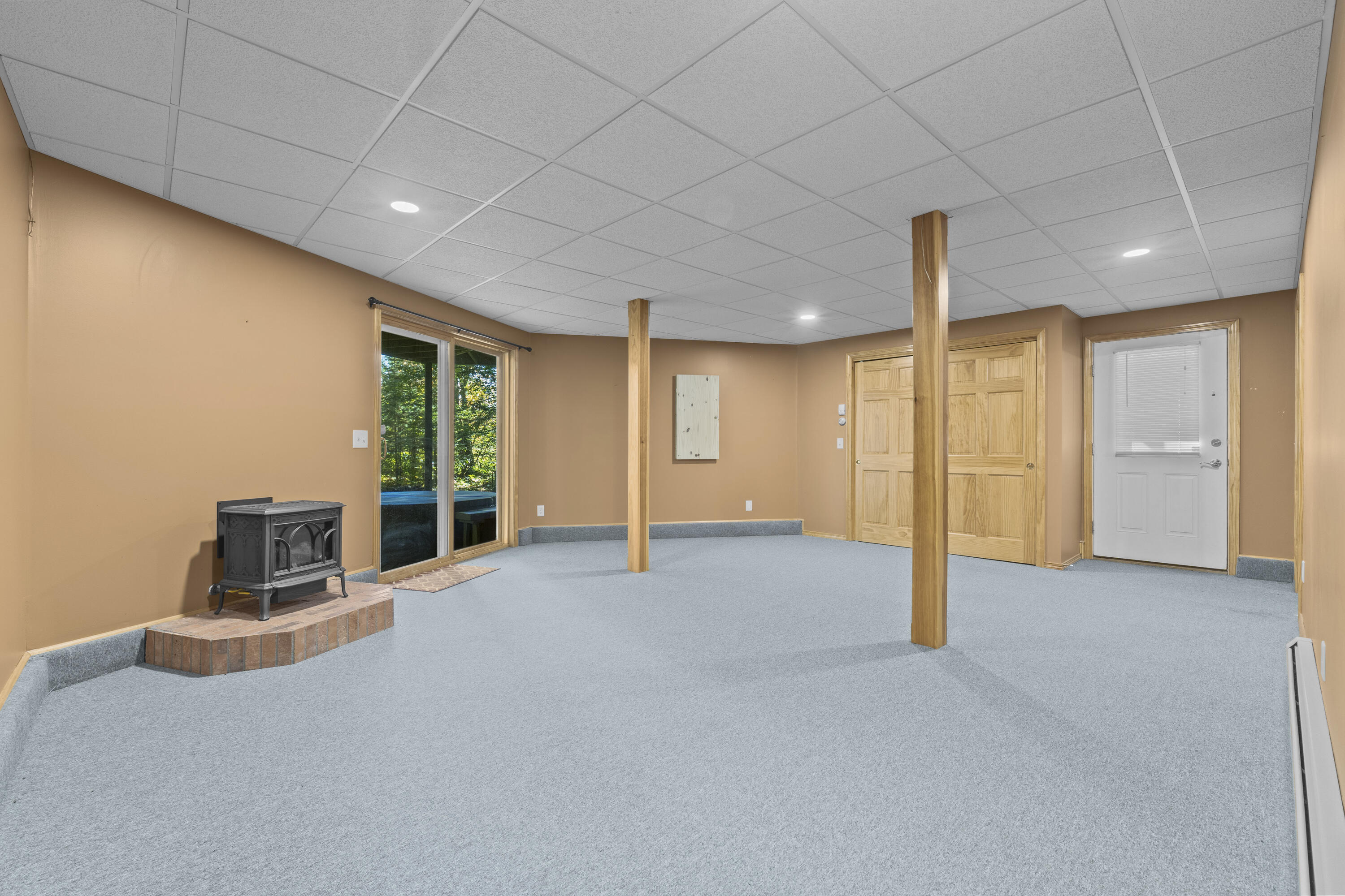 376 Bowdoinham Road Sabattus, ME 04280 - Photo 32 of 81 Family Room