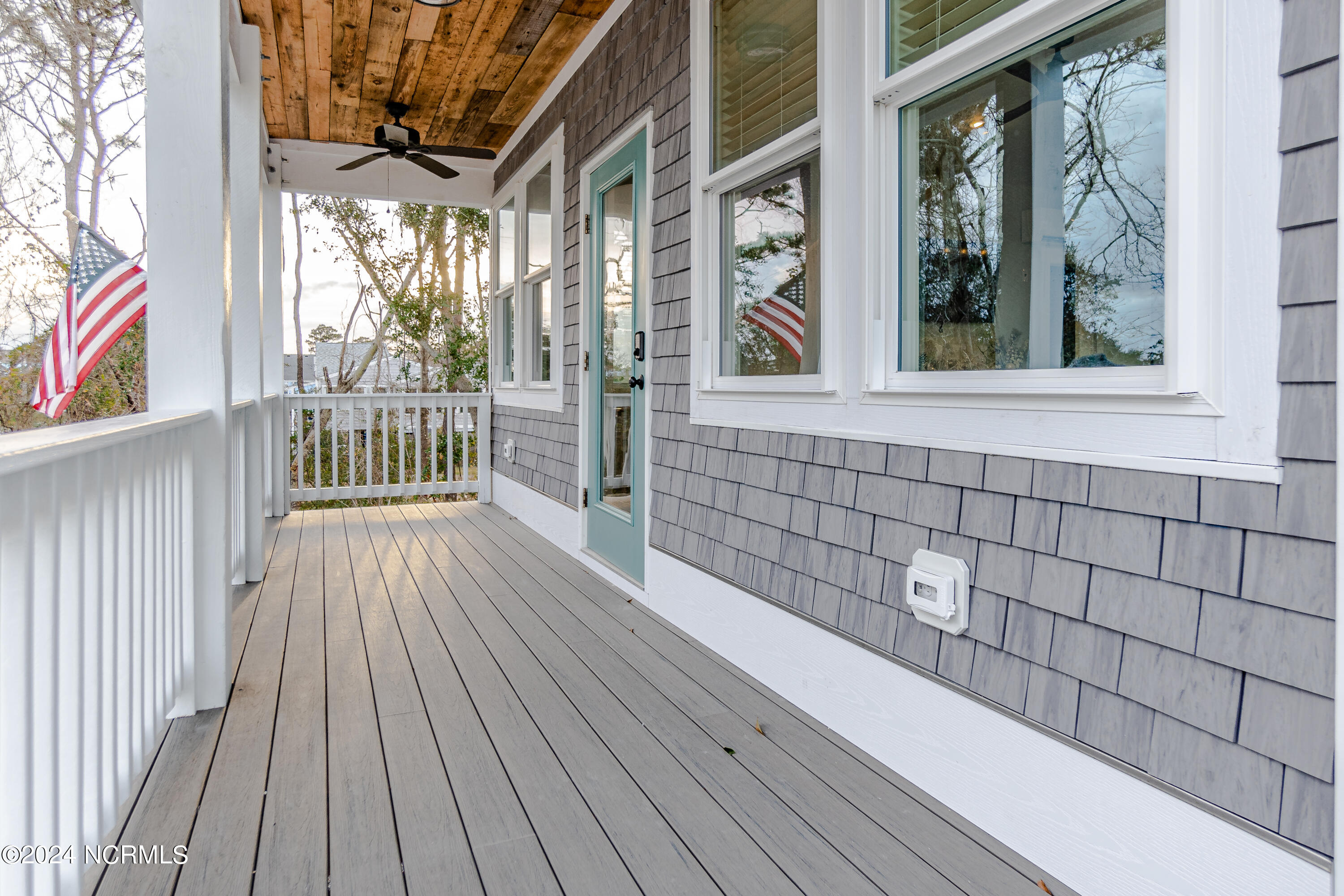 465 Atkinson Point Road Surf City, NC 28445 - Photo 7 of 75 465 Atkinson Point