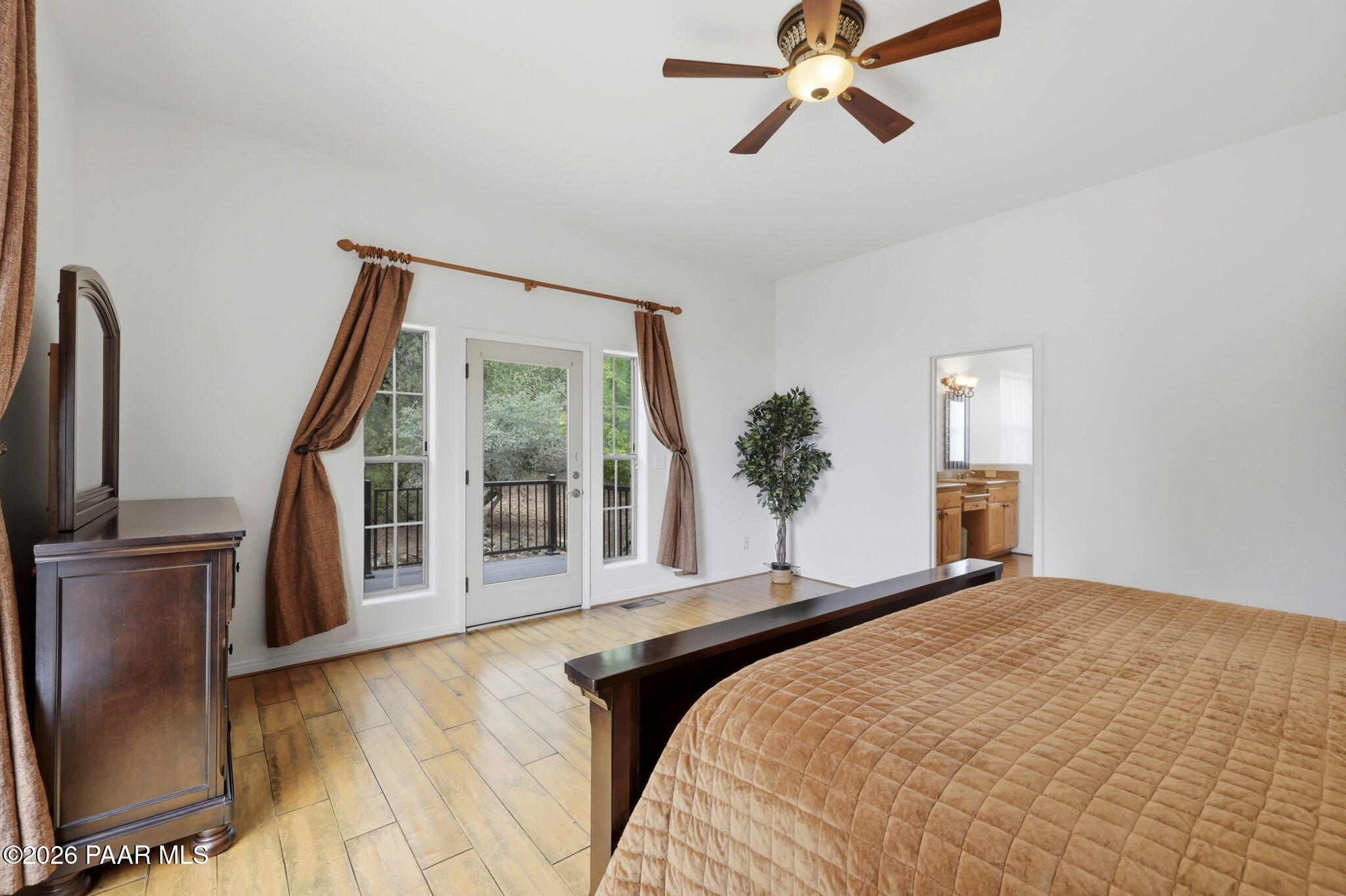 2144 Forest Mountain Road Prescott, AZ 86303 - Photo 23 of 51 30-Primary Bedroom 3