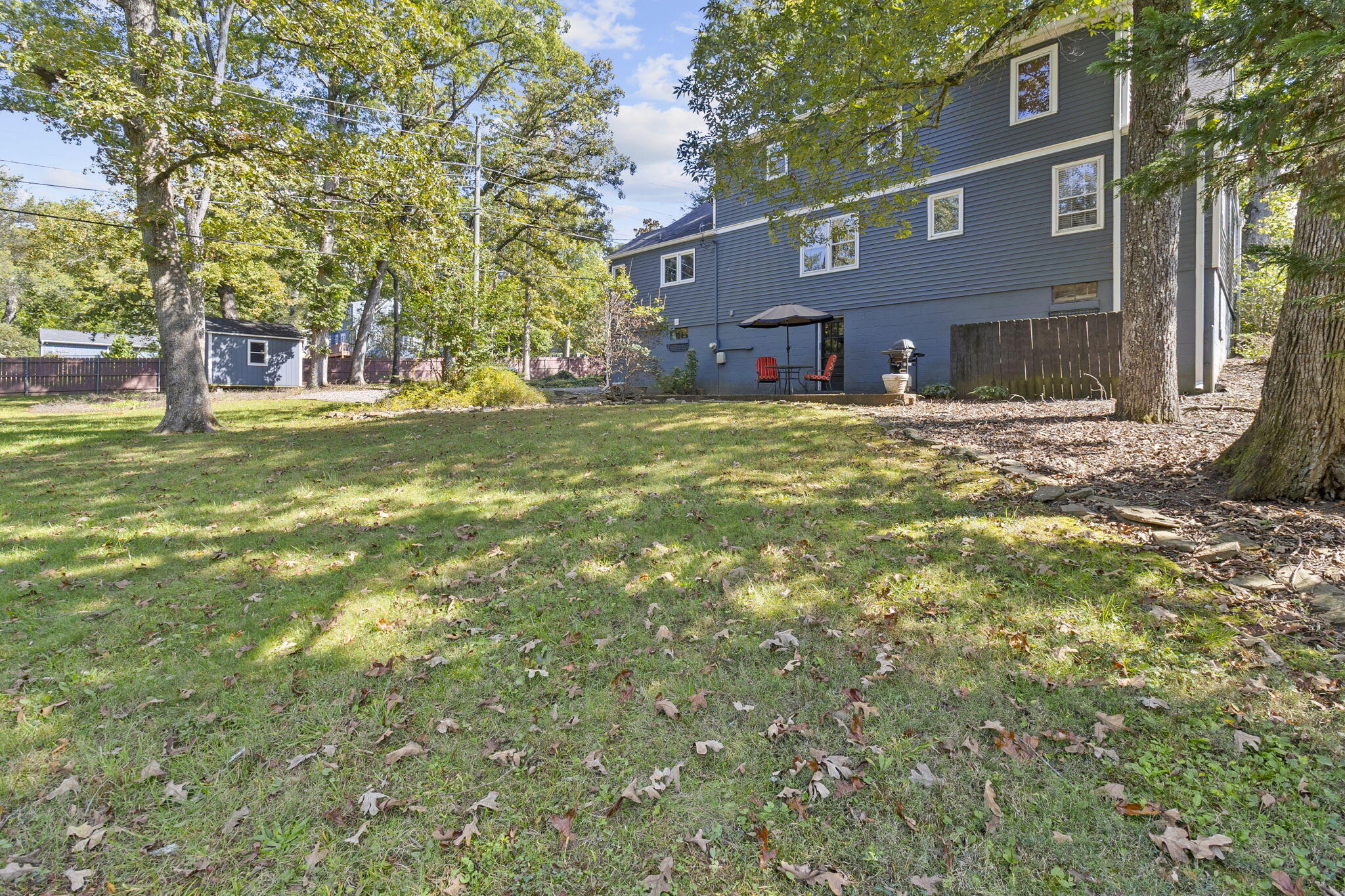 905 Ridgeway Avenue Signal Mountain, TN 37377 - Photo 48 of 51 Rear