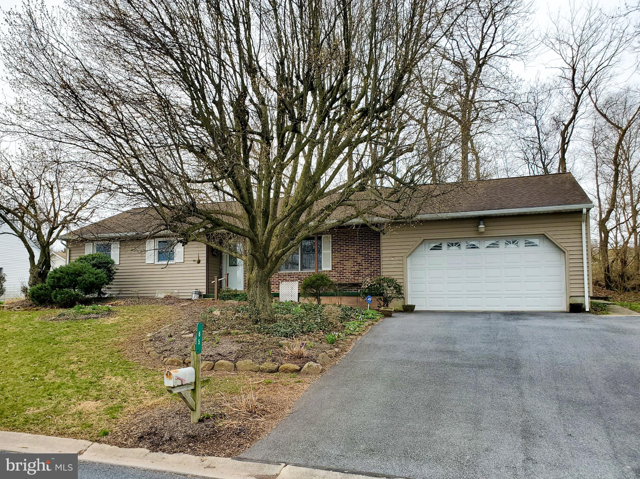 65 Ream Road Stevens, PA 17578 - Photo 2 of 35 Gallery Image 2