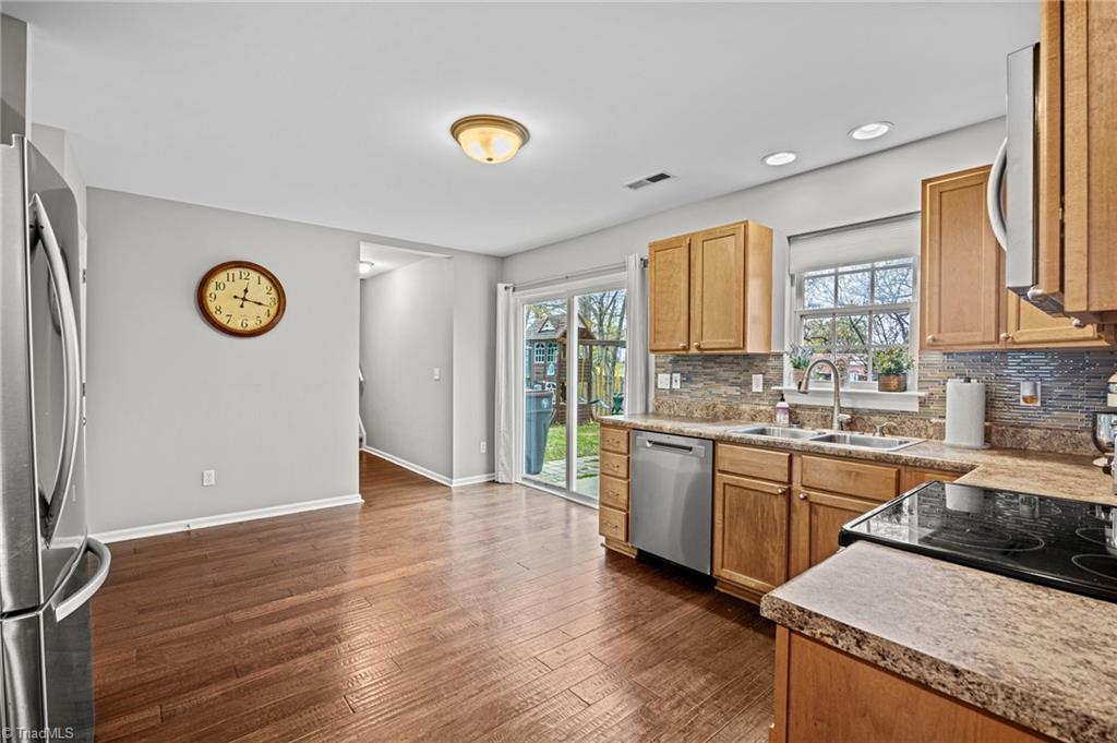 326 Carter Ridge Drive Reidsville, NC 27320 - Photo 11 of 46