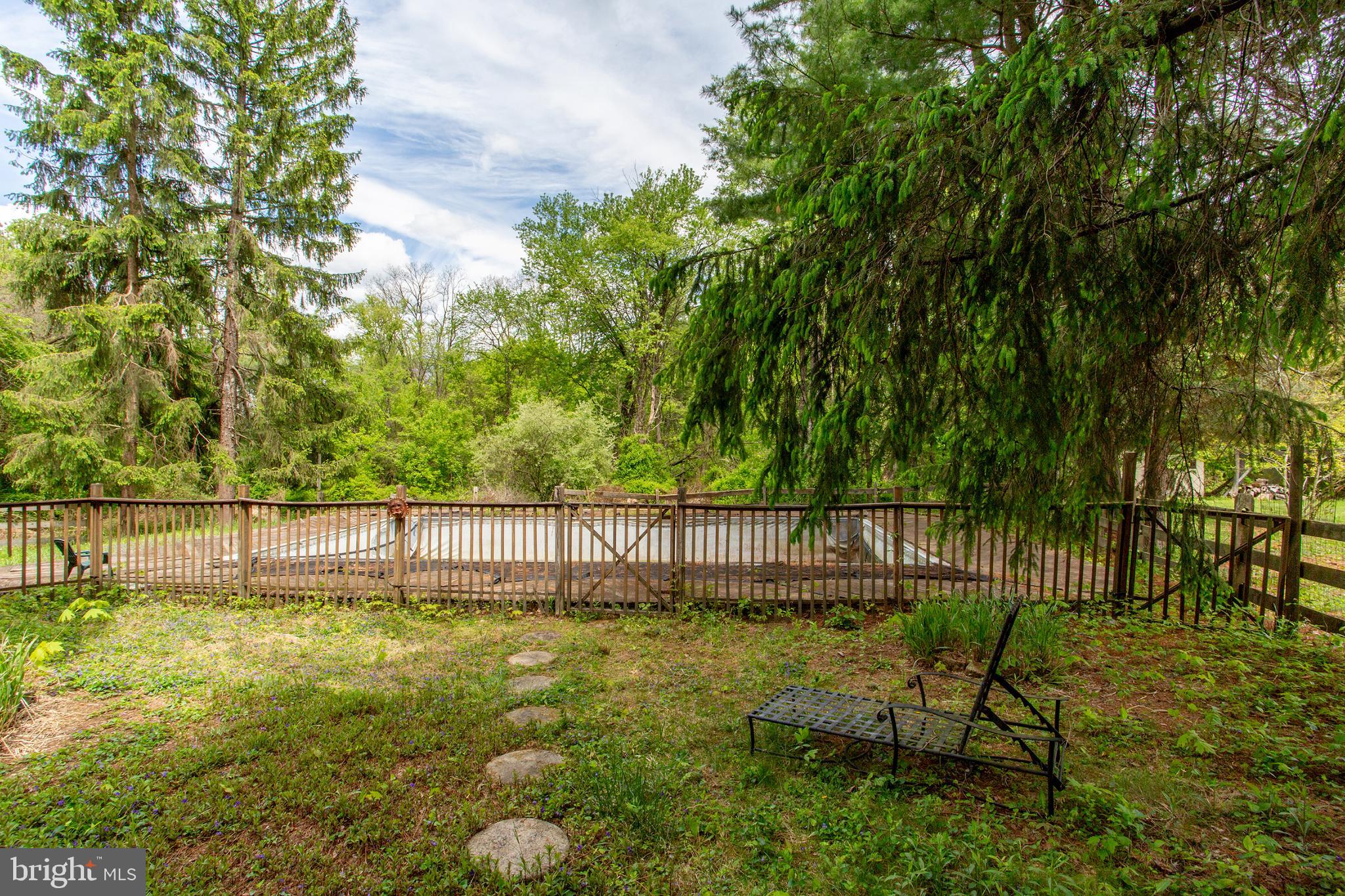 40 Union Road Clinton, NJ 08809 - Photo 28 of 41 Backyard