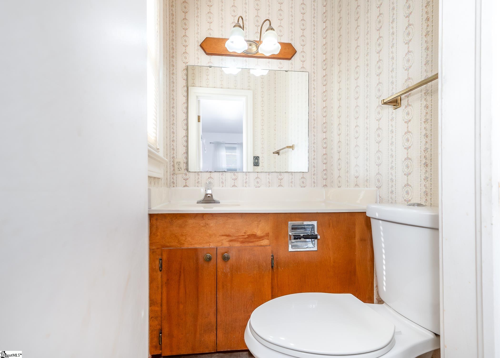 214 Meadow Road Laurens, SC 29360 - Photo 21 of 34 Gallery Image 21