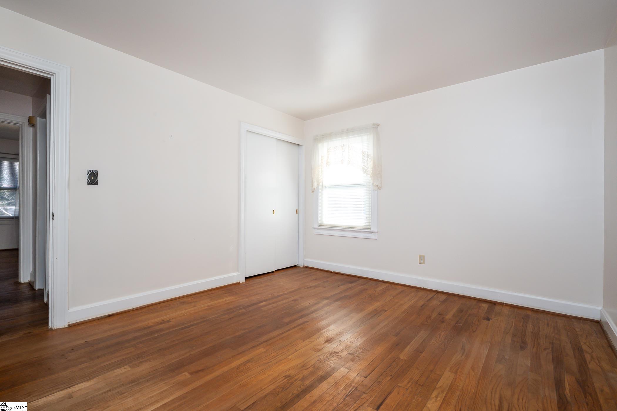 214 Meadow Road Laurens, SC 29360 - Photo 24 of 34 Gallery Image 24